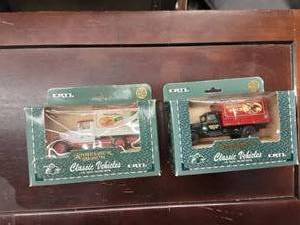 lot 87 image: 2-Ertl Anheuser Bush Classic Cars 143 Scale