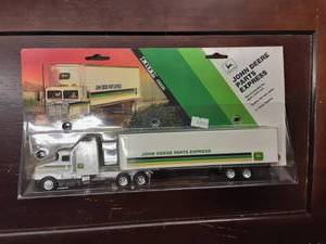 lot 95 image: Ertl John Deere Parts Express