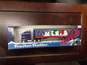 lot 105 image: Coca Cola Tractor Trailer