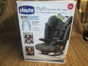 lot 35 image: Chicco MyFit Harness  Booster 2-n-...
