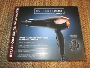 lot 48 image: Conair Infinity Pro Styler 10B...