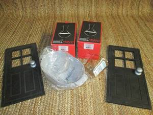 lot 59 image: (2) Decanters, Door Wall Hangings, ...