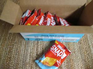 lot 194 image: Case of Cheez-It Snapped Snack Crac...