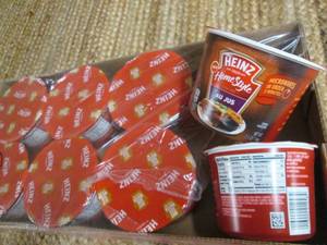 lot 202 image: Case of Heinz Homestyle Gravy (Au J...