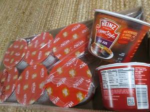 lot 204 image: Case of Heinz Homestyle Gravy (Au J...