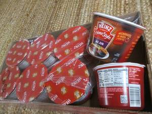 lot 208 image: Case of Heinz Homestyle Gravy (Au J...