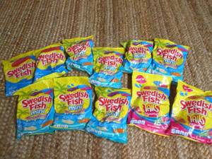 lot 243 image: 12- 8oz. Bags of Various Flavored S...