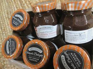 lot 264 image: Case Smuckers Simple Delight Hot Fu...