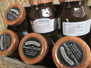 lot 269 image: Case Smuckers Simple Delight Hot Fu...