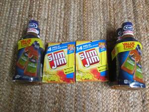 lot 360 image: 4 Bottles of Italian Dressing & (2)...
