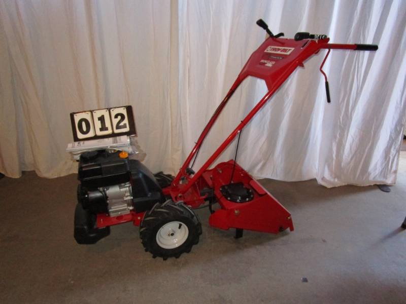 Troy bilt bronco online axis tiller