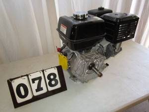 lot 78 image: New Replacement Honda Engine GX390