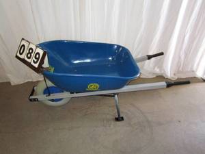 lot 89 image: Truper Mule Barrow - Blue