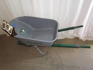 lot 93 image: Truper Wheel Barrow - 6 cubic feet - Gray