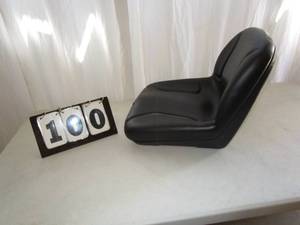 lot 100 image: Replacement Seat - High Back - Black