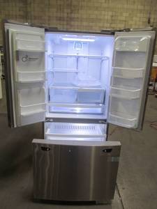 lot 31 image: LG 24.2-cu ft French Door Refrigerator with Ice Maker (Stainless steel) ENERGY STAR LFXS24623S