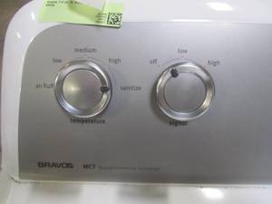 lot 33 image: Maytag Bravos 7.0 cu. ft. Electric Dryer in White MEDX655DW