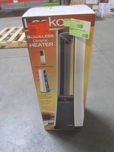 lot 239 image: Lasko Bladeless Ceramic Heater with Remote Control AW315 (SM)