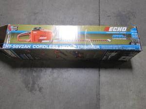 lot 250 image: ECHO 24 in. 58-Volt Lithium-Ion Brushless Cordless Hedge Trimmer CHT-58V2AH (SM)
