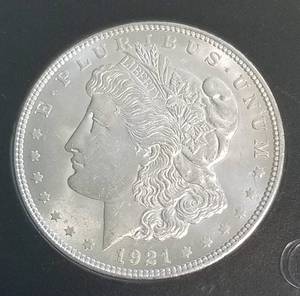 1921 MORGAN SILVER DOLLAR BU IN HOLDER