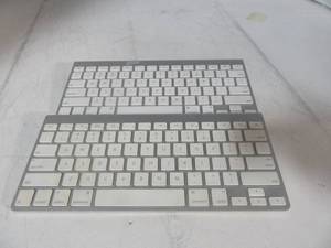 Lot of 2 Ultra thin Wireless Apple Keyboards