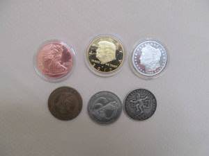 lot 21 image: coins