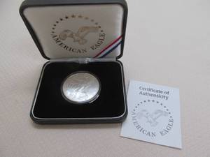 lot 24 image: coin