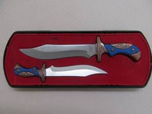 lot 29 image: knife
