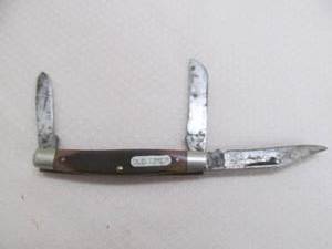 lot 42 image: vintage old-timer schrade knife