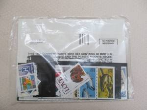 lot 93 image: 1986 USPS commeriative stamps