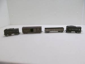 lot 103 image: vintage MAR train cars
