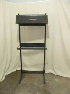 lot 160 image: Magna flow display rack