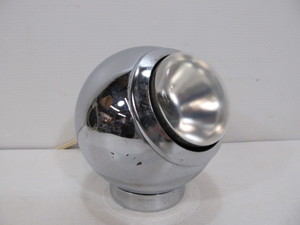 lot 17 image: Vintage Mid Century 1960s Chrome Eyeball Desk Lamp