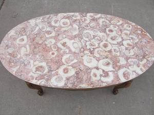 lot 102 image: Nice Vintage Oval Marble Top Coffee Table