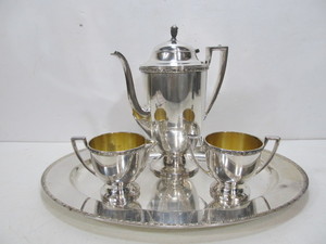 lot 158 image: Vintage ROGERS Silver Plated Tea Set wTray
