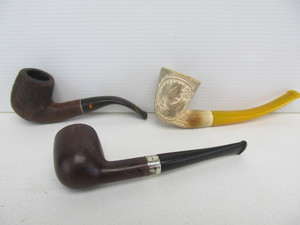 lot 181 image: 3 Vintage Smoking Pipes - One Meerschaum 
