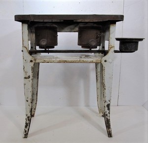lot 202 image: Old Vintage Portable Double Camp Stove