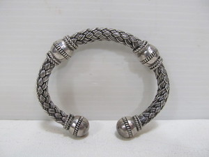 lot 229 image: Thick Heavy Braided Rope Sterling Silver Cuff Bracelet