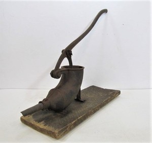 lot 249 image: Large Early Antique Primitive Cast Iron Sausage Stuffer