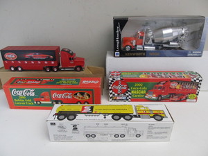 lot 254 image: Group of Large Diecast Semi Trucks