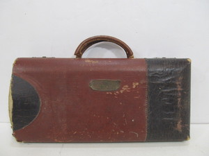 lot 267 image: Antique BOURDAIN Clarinet wCase