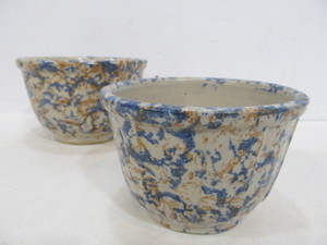 lot 278 image: 2 Excellent Antique Red Wing Spongeware Stoneware Nesting Bowls