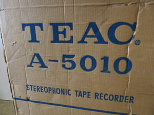 lot 330 image: Vintage TEAC A-5010 Reel To Reel Stereophonic Tape Recorder wBox