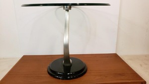 lot 332 image: Mod Contemporary Art Design Round Glass Table w Marble Base