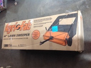 lot 40 image: Agri-Fab 44 in. 25 cu. ft. Tow-Behind Lawn Sweeper not used