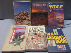lot 7 image: Scouting Books