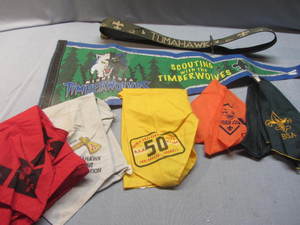 lot 50 image: Timberwolves Pennant, Neckerchiefs