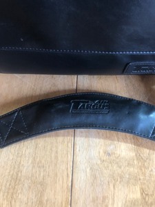 lot 56 image: TARGUS LAPTOP BAG BRIEFCASE