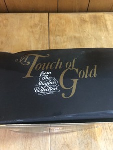 lot 95 image: STILL IN BOX TOUCH OF GOLD SILVER PLATED CANDLE HOLDER