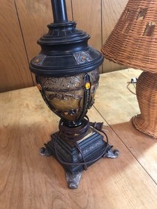 lot 125 image: 2 LAMPS